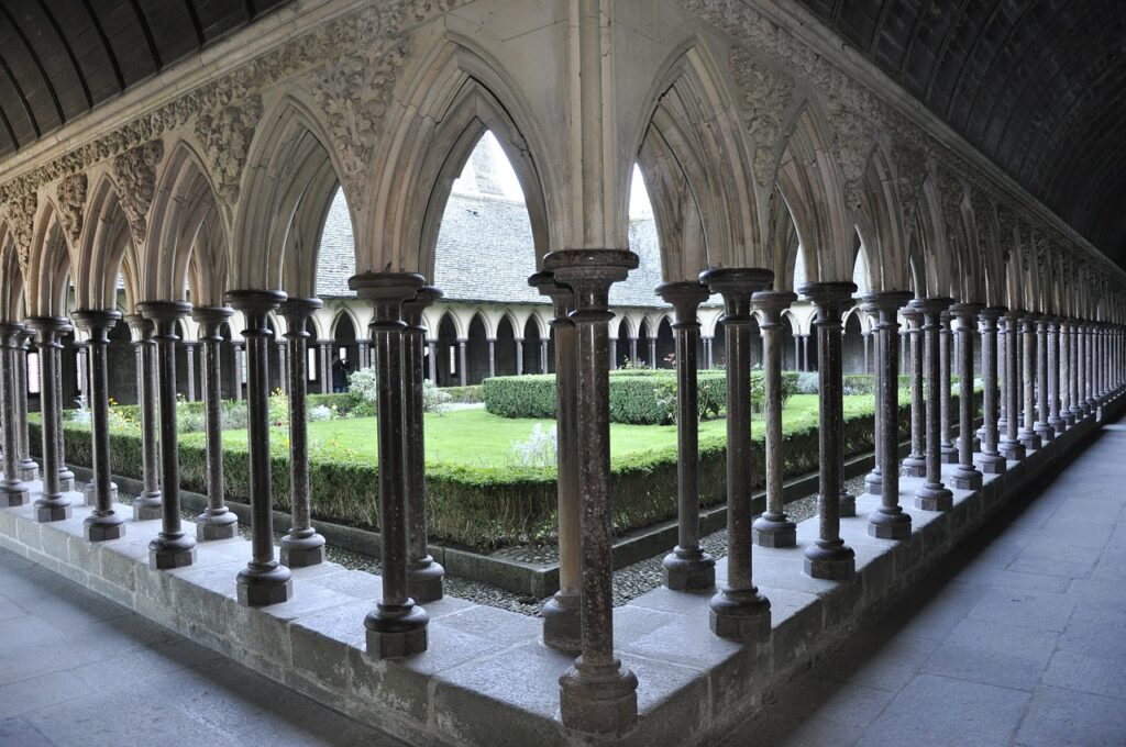 mont saint michel, abbey, church-723647.jpg