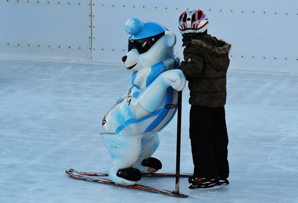 child, ice scating, skating-1088682.jpg