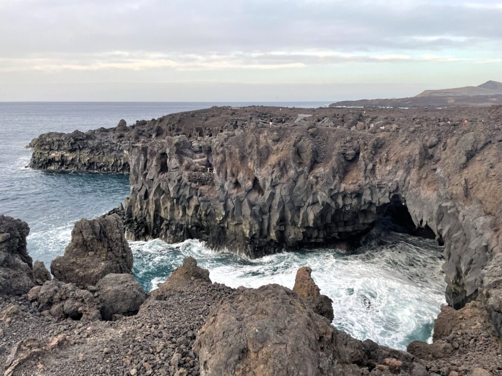 lanzarote with kids, los hervideros
