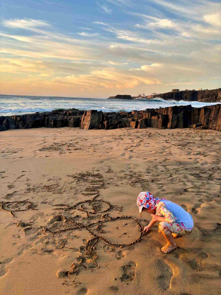fuerteventura with kids_piedra beach sunset_the knowledge nuggets