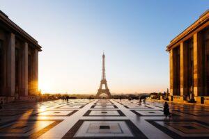 paris itinerary with kids, eiffel tower, trocadero