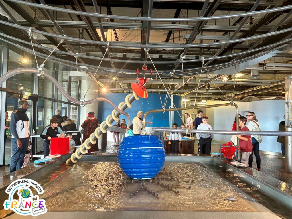Cité des Sciences et de L'industrie - Best Museums Paris kids - The Knowledge Nuggets