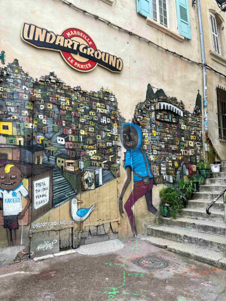 street-art-marseille-with-kids-the-knowledge-nuggets