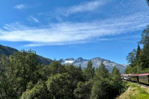 skagway with kids_white pass yukon railway_theknowledgenuggets