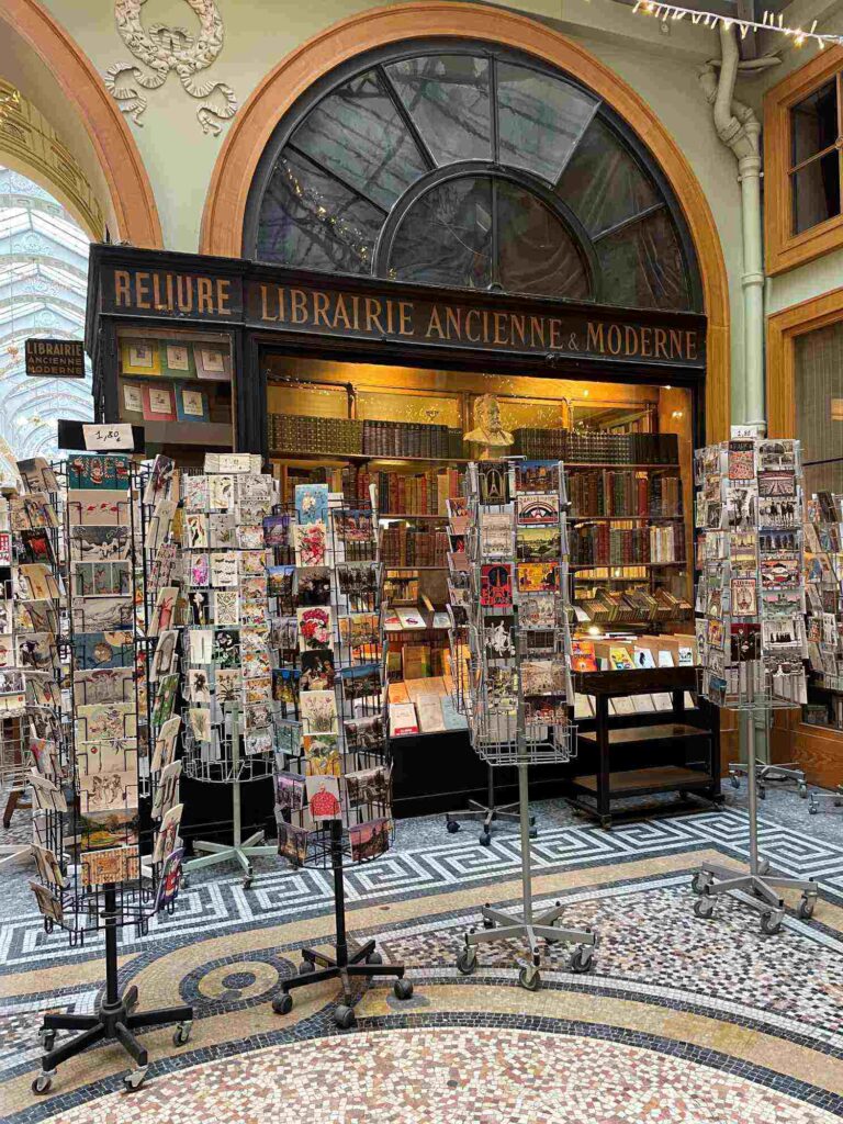 galerie vivienne-paris with kids rainy days-the knowledge nuggets