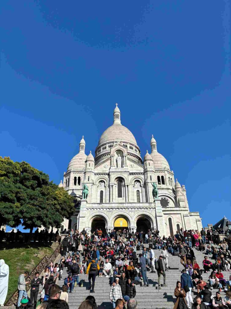 sacre coeur_best areas to stay in paris with kids_the knowledge nuggets