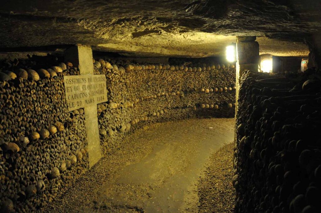paris book in advance-catacombs-the knowledge nuggets