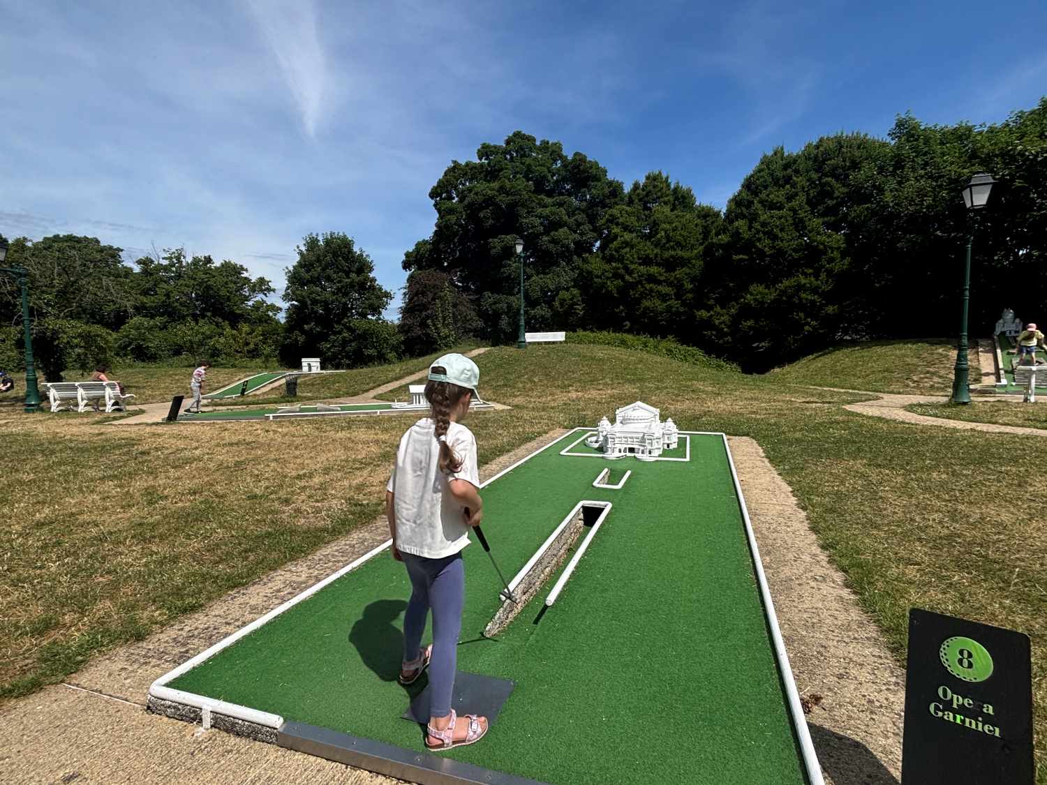 mini golf parc floral-paris in june-the knowledge nuggets